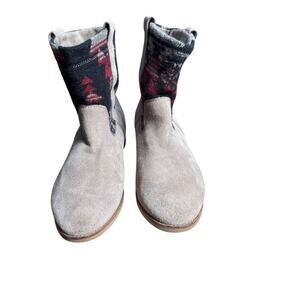 Toms 8.5 Laurel Suede Aztec Wool Desert Bootie Western Rodeo Fall